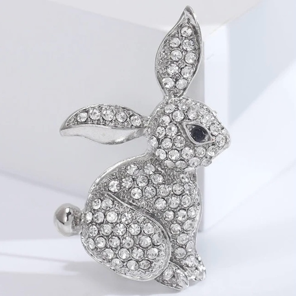 New Rhinestone Bunny Brooch Pin Easter Brooch Silver Tone
